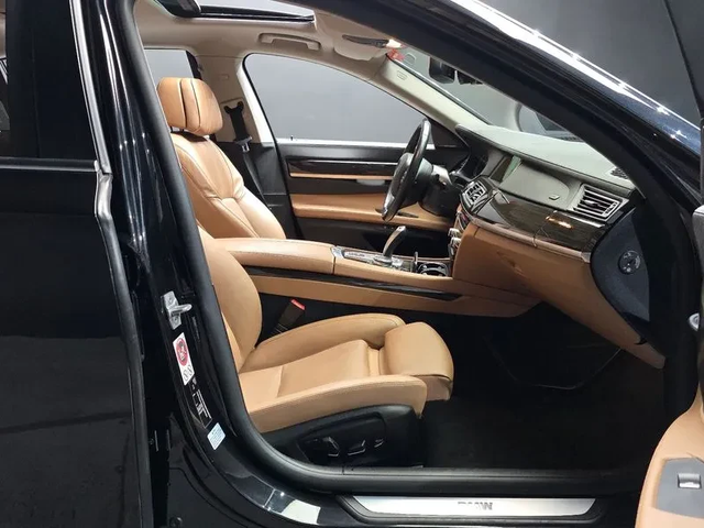 BMW 730 LD - автомобили, коли, обяви за нови и употребявани 9