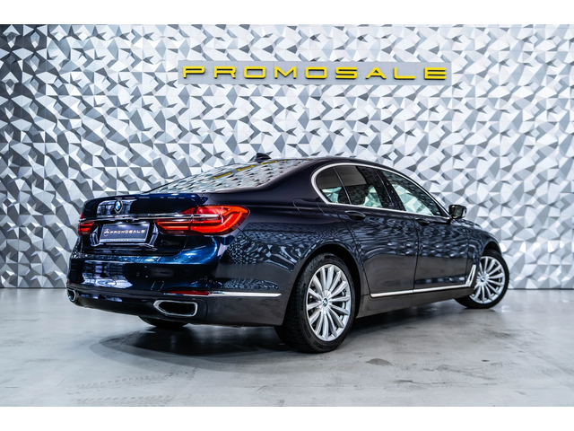 BMW 730 d xDrive* Pano* 360 - автомобили, коли, обяви за нови и употребявани 4