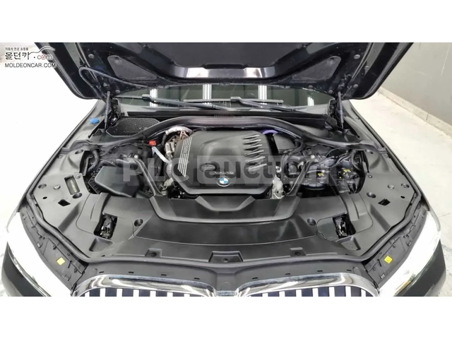 BMW 730 ОБДУХВАНЕ * ДИСТРОНИК * 360 * ПАНОРАМА * HEAD-UP * - автомобили, коли, обяви за нови и употребявани 5