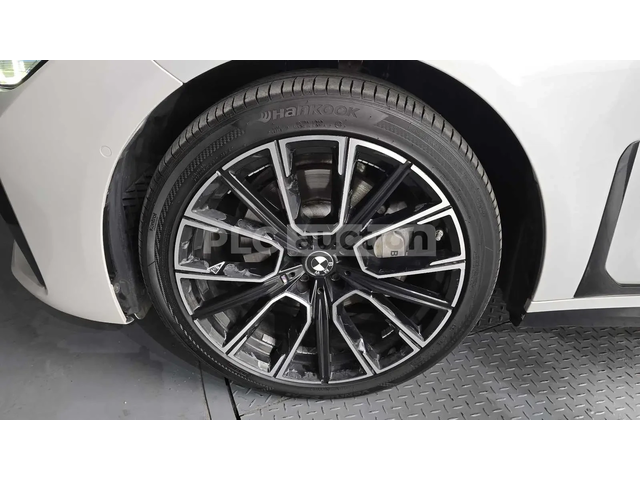 BMW 730 HEAD-UP * ОДБУХВАНЕ * H/K * PANO * 360 - автомобили, коли, обяви за нови и употребявани 4