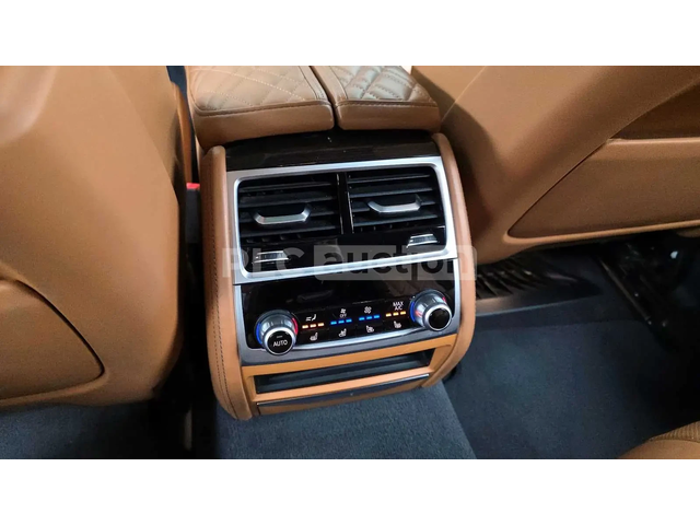 BMW 730 * Дистроник * Лазери * Обдухване * Harman Kardon * - автомобили, коли, обяви за нови и употребявани 14