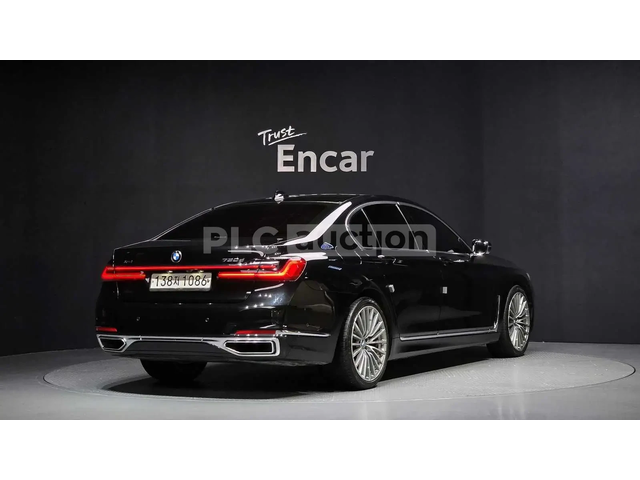 BMW 730 * Дистроник * Лазери * Обдухване * Harman Kardon * - автомобили, коли, обяви за нови и употребявани 1
