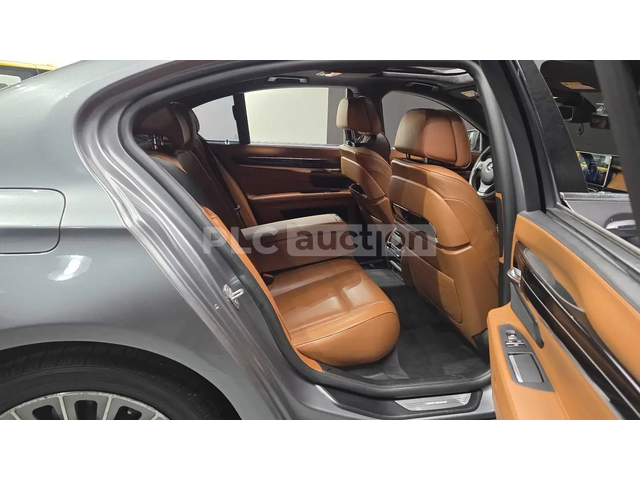 BMW 730 ПОДГРЕВИ * ПАНО * HEAD-UP * KEYLESS * H/K - автомобили, коли, обяви за нови и употребявани 10