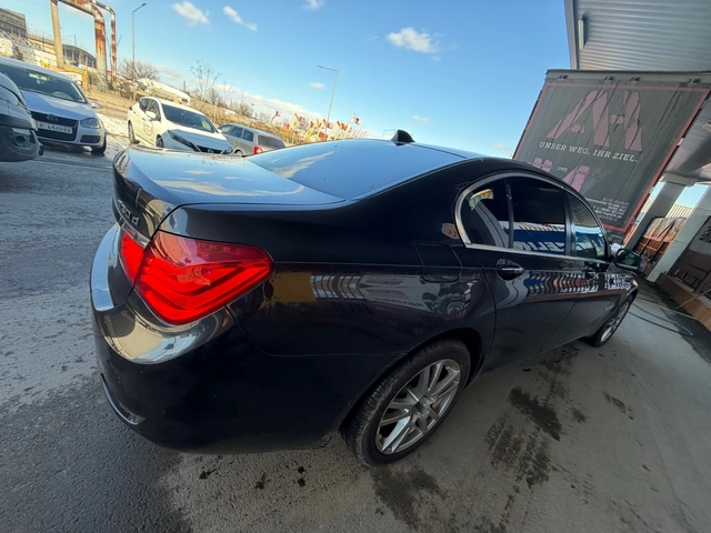 BMW 730 БАРТЕР* 3.0Д* Телевизори* 5бутона - автомобили, коли, обяви за нови и употребявани 5