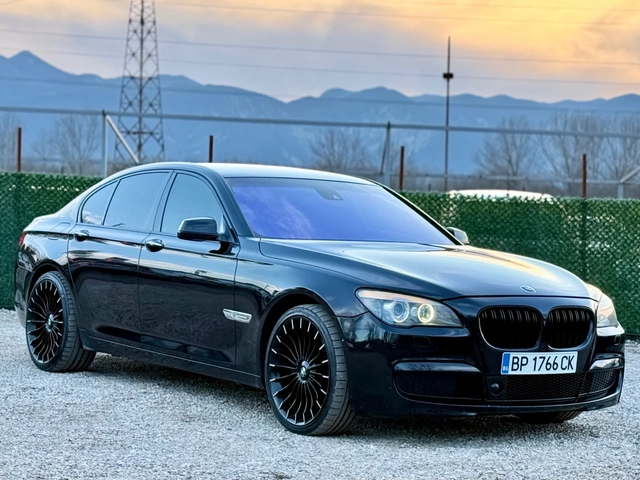 BMW 730 3.0D //SHADOWLINE* M-PACKET* - автомобили, коли, обяви за нови и употребявани 0