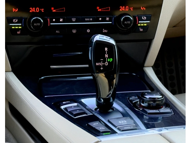 BMW 730 3.0D //SHADOWLINE* M-PACKET* - автомобили, коли, обяви за нови и употребявани 12