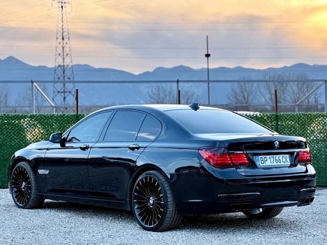 BMW 730 3.0D //SHADOWLINE* M-PACKET* - автомобили, коли, обяви за нови и употребявани 4