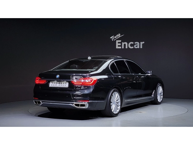 BMW 730 d xDrive - автомобили, коли, обяви за нови и употребявани 1
