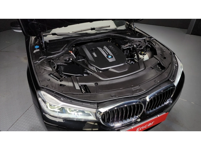 BMW 730 d xDrive - автомобили, коли, обяви за нови и употребявани 5