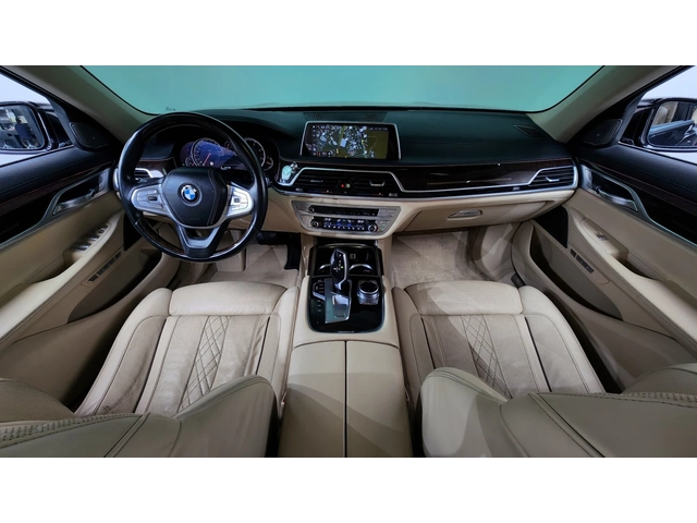 BMW 730 d xDrive - автомобили, коли, обяви за нови и употребявани 7