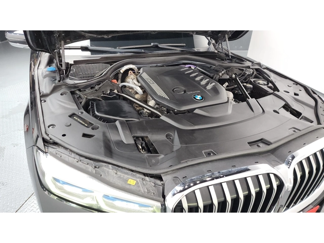 BMW 730 d xDrive M Sport - автомобили, коли, обяви за нови и употребявани 5
