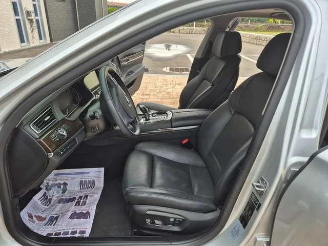 BMW 730 xDrive - автомобили, коли, обяви за нови и употребявани 13