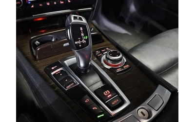 BMW 730 d - автомобили, коли, обяви за нови и употребявани 8