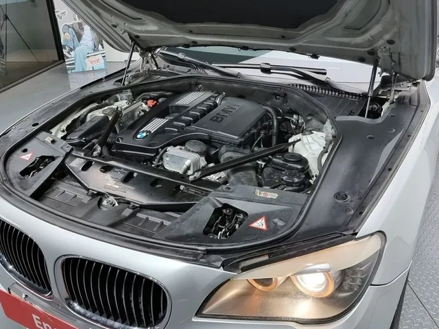 BMW 730 - автомобили, коли, обяви за нови и употребявани 5