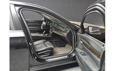 BMW 730 - автомобили, коли, обяви за нови и употребявани 10