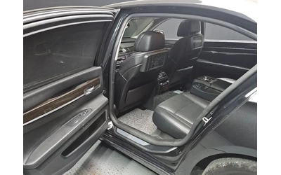 BMW 730 - автомобили, коли, обяви за нови и употребявани 11