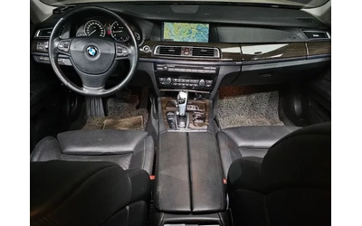 BMW 730 - автомобили, коли, обяви за нови и употребявани 6
