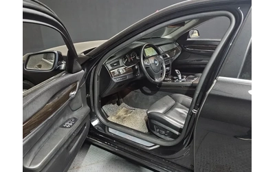 BMW 730 - автомобили, коли, обяви за нови и употребявани 9