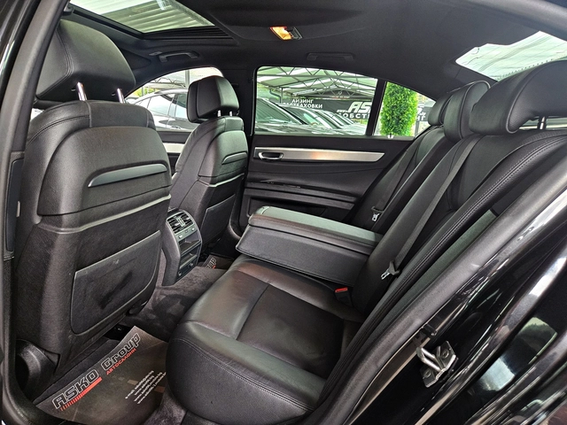 BMW 730 ! M/XD/CAMERA/DISTR/HUD/ВАКУУМ/ПОДГРЕВ/ПАМЕТ/LIZI - автомобили, коли, обяви за нови и употребявани 15