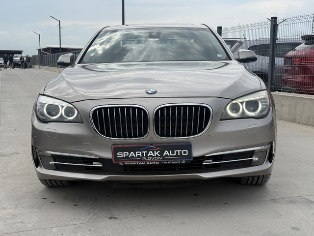 BMW 730 D* LONG* 2015г.* FACE* 202.000KM* СЕРВИЗНА ИСТОРИЯ - автомобили, коли, обяви за нови и употребявани 1