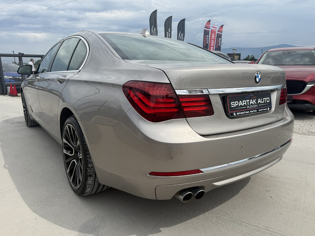 BMW 730 D* LONG* 2015г.* FACE* 202.000KM* СЕРВИЗНА ИСТОРИЯ - автомобили, коли, обяви за нови и употребявани 5