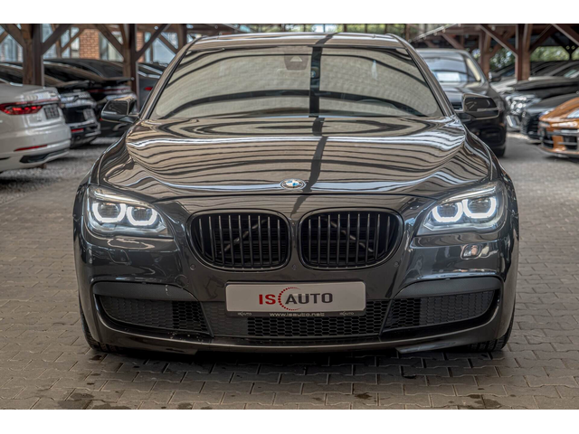 BMW 730 М Packet/Дистроник/Вакум/Камера/Обдухване/HuD/Пътни ленти - автомобили, коли, обяви за нови и употребявани 0