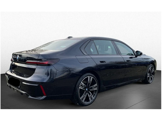 BMW 740 d xdr M Sport Pro - автомобили, коли, обяви за нови и употребявани 2