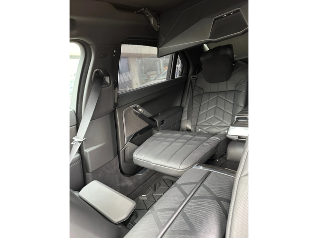 BMW 740 xd M Black Pack B&W Theater Screen Automatic Doors - автомобили, коли, обяви за нови и употребявани 11