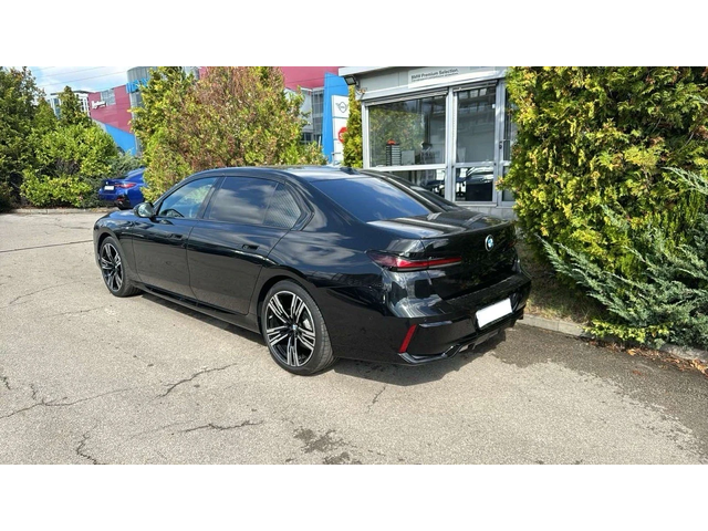 BMW 740 xd M Black Pack B&W Theater Screen Automatic Doors - автомобили, коли, обяви за нови и употребявани 3