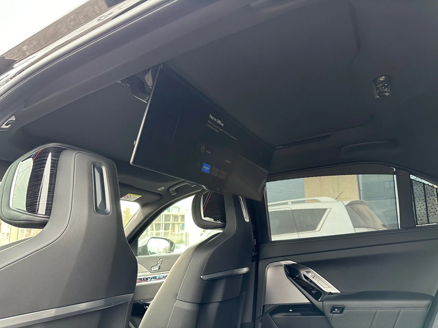 BMW 740 xd M Black Pack B&W Theater Screen Automatic Doors - автомобили, коли, обяви за нови и употребявани 9