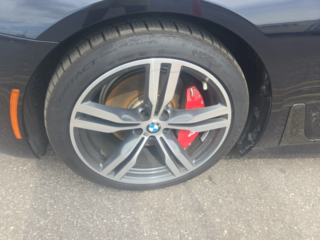 BMW 740 L M PACK FULL MAX* HARMAN* ASSISTANT* ПАНО* 360* - автомобили, коли, обяви за нови и употребявани 12