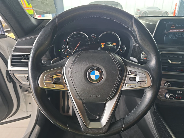 BMW 740 M PACK SHADOWLINE* HEAD UP* KEYLESS* КАМЕРА* АВТО - автомобили, коли, обяви за нови и употребявани 7