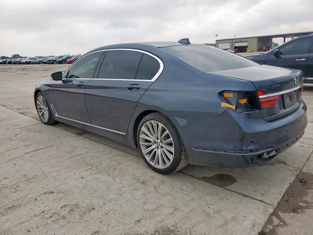 BMW 740 L* HEAD UP* ПАНОРАМА* HARMAN - автомобили, коли, обяви за нови и употребявани 3