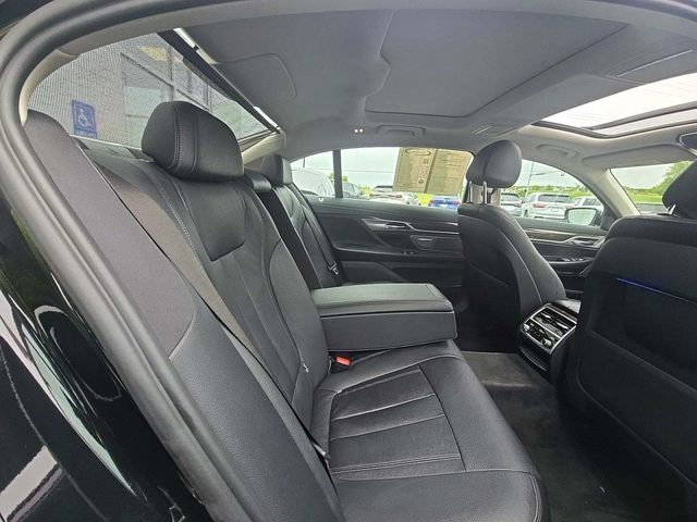 BMW 740 Li XDRIVE* HARMAN* KEYLESS* 360* КРАЙНА ЦЕНА - автомобили, коли, обяви за нови и употребявани 11