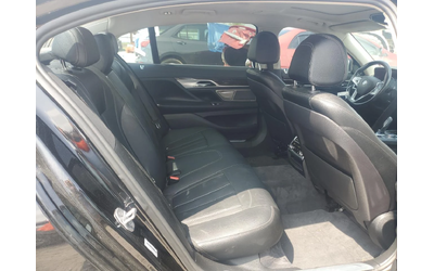 BMW 740 Li* B58* HARMAN* ПАНОРАМА* KEYLESS - автомобили, коли, обяви за нови и употребявани 9