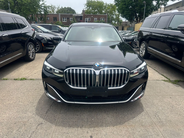 BMW 740 2020* HARMAN* 360* AUTOPARK* KEYLESS* LANE ASSIST* - автомобили, коли, обяви за нови и употребявани 0