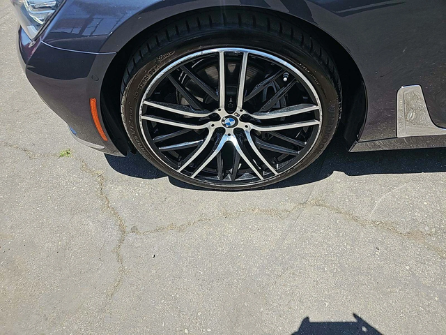 BMW 740 HEADUP* 360* DISTRONIK* AMBIENT* ОБДУХ* HARMAN* KE - автомобили, коли, обяви за нови и употребявани 12