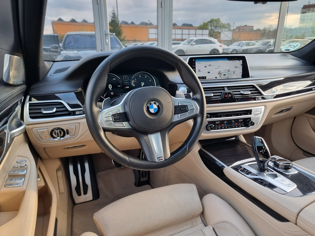 BMW 740 Xdrive* INDIVIDUAL* Bowers and Walkins* Mpack* Kam - автомобили, коли, обяви за нови и употребявани 13