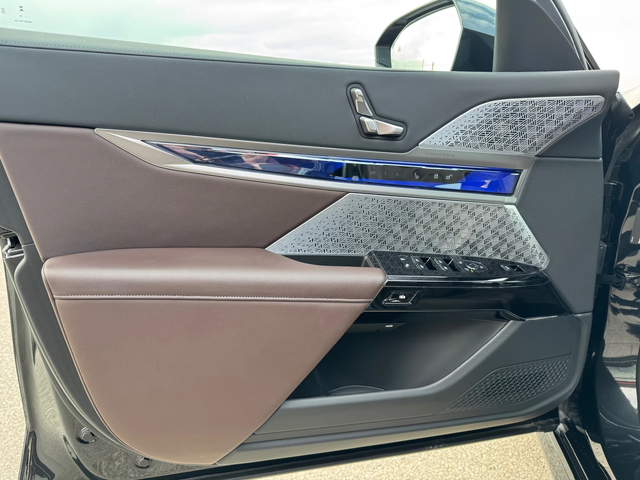 BMW 740 D-M SPORT-TV-B&W-HUD-AUTOMATIC DOORS-21-FULL FULL - автомобили, коли, обяви за нови и употребявани 8