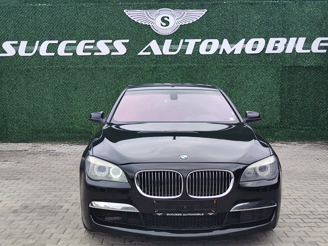 BMW 740 MPAK* PODGREV* OBDUH* CAMERA* LIZING - автомобили, коли, обяви за нови и употребявани 0