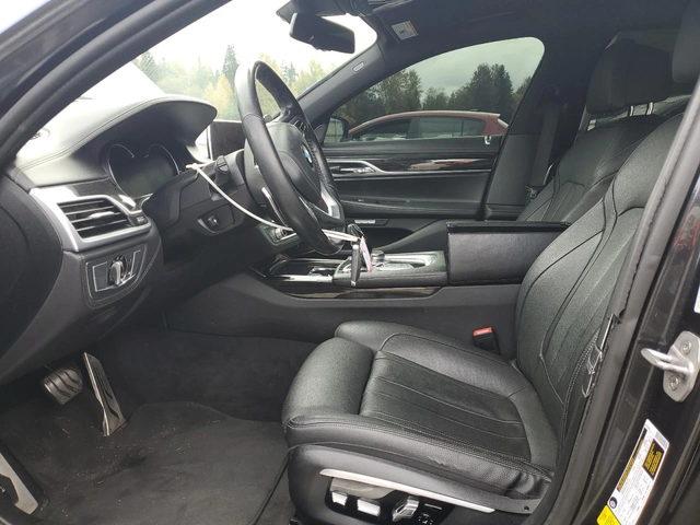 BMW 740 Li* M-PACK* HARMAN* 360* ОБДУХВАНЕ* АВТО КРЕДИТ - автомобили, коли, обяви за нови и употребявани 6