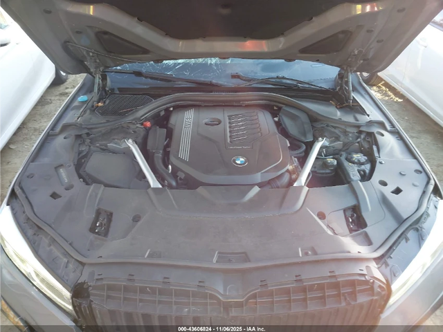 BMW 740 I / LONG / M-PACK / 360 / ОБДУХВАНЕ - автомобили, коли, обяви за нови и употребявани 9