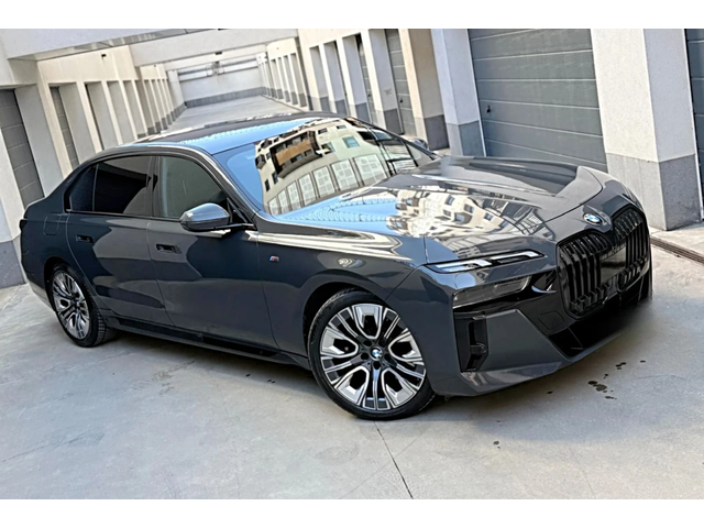 BMW 740 BMW 740 B&W* TV* LASER* SKY* CHAUFFEUR* FULL MAXX - автомобили, коли, обяви за нови и употребявани 11