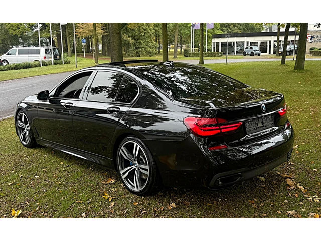 BMW 740 ОЧАКВАН ВНОС BMW 740d M Sport* LASER* 360* H - автомобили, коли, обяви за нови и употребявани 3