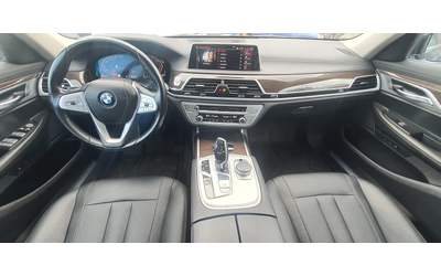 BMW 740 LONG X DRIVE - автомобили, коли, обяви за нови и употребявани 12