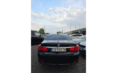 BMW 740 - автомобили, коли, обяви за нови и употребявани 6