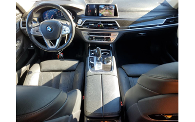BMW 740 XI КРАЙНА ЦЕНА/DISTRONIC/HEAD-UP/DIGITAL/ОБДУХВАНЕ - автомобили, коли, обяви за нови и употребявани 8