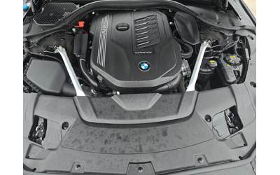BMW 740 i - автомобили, коли, обяви за нови и употребявани 14
