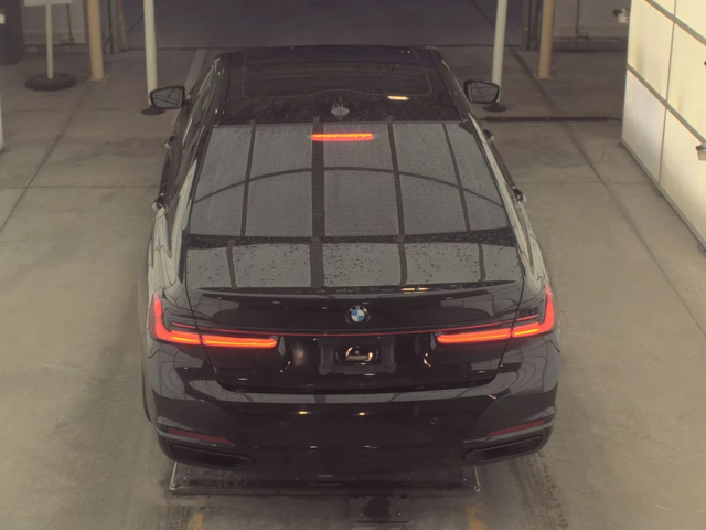 BMW 740 i - автомобили, коли, обяви за нови и употребявани 4