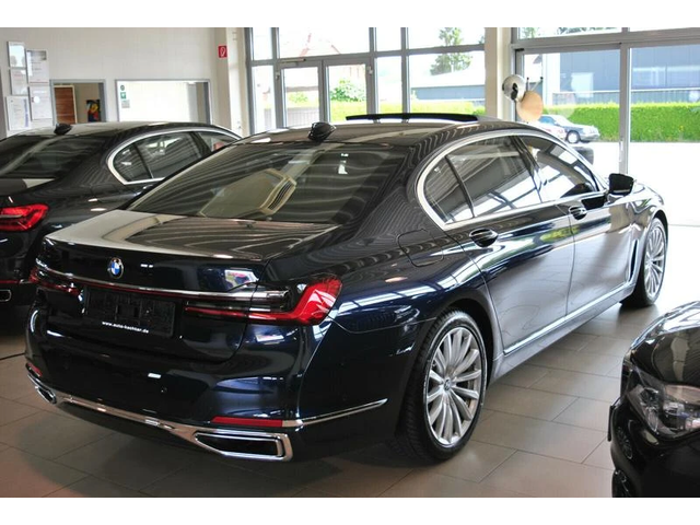 BMW 740 Ld xDrive - автомобили, коли, обяви за нови и употребявани 2
